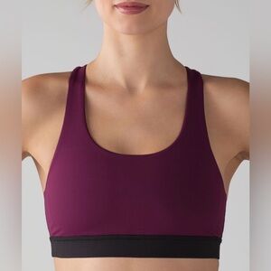 Lululemon Marvel/Black Invigorate Athletic Sports Bra Size 6